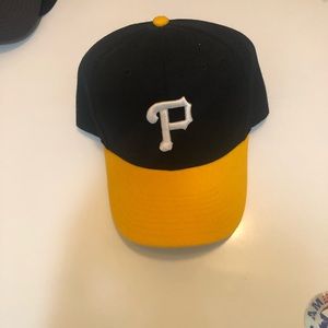 Black Pirates SnapBack hat
